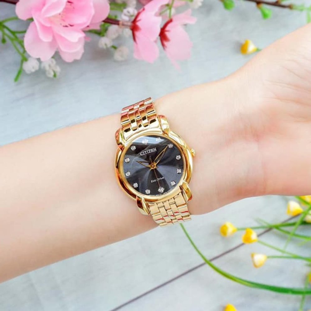 Citizen 18kt Queen 30mm Watch! WOW!